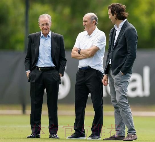 贝尔会留队么?弗洛伦蒂诺:我爱所有的皇马球员 贝尔会留队么?弗洛伦蒂诺:我爱所有的皇马球员